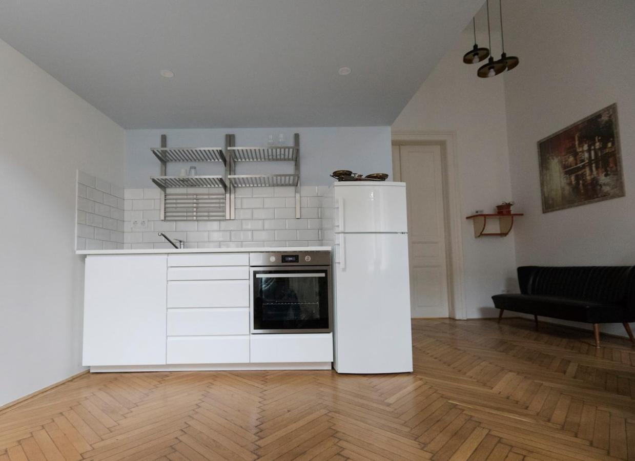 Budapestayz - Jozsef Apartments Экстерьер фото